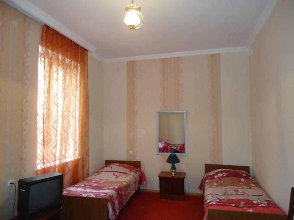 Guest House Lviv Грузия Kutaisi Ruang foto