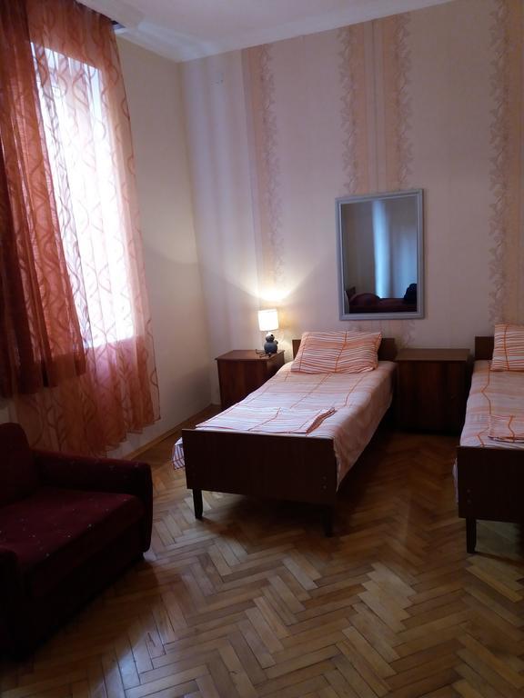 Guest House Lviv Грузия Kutaisi Bagian luar foto